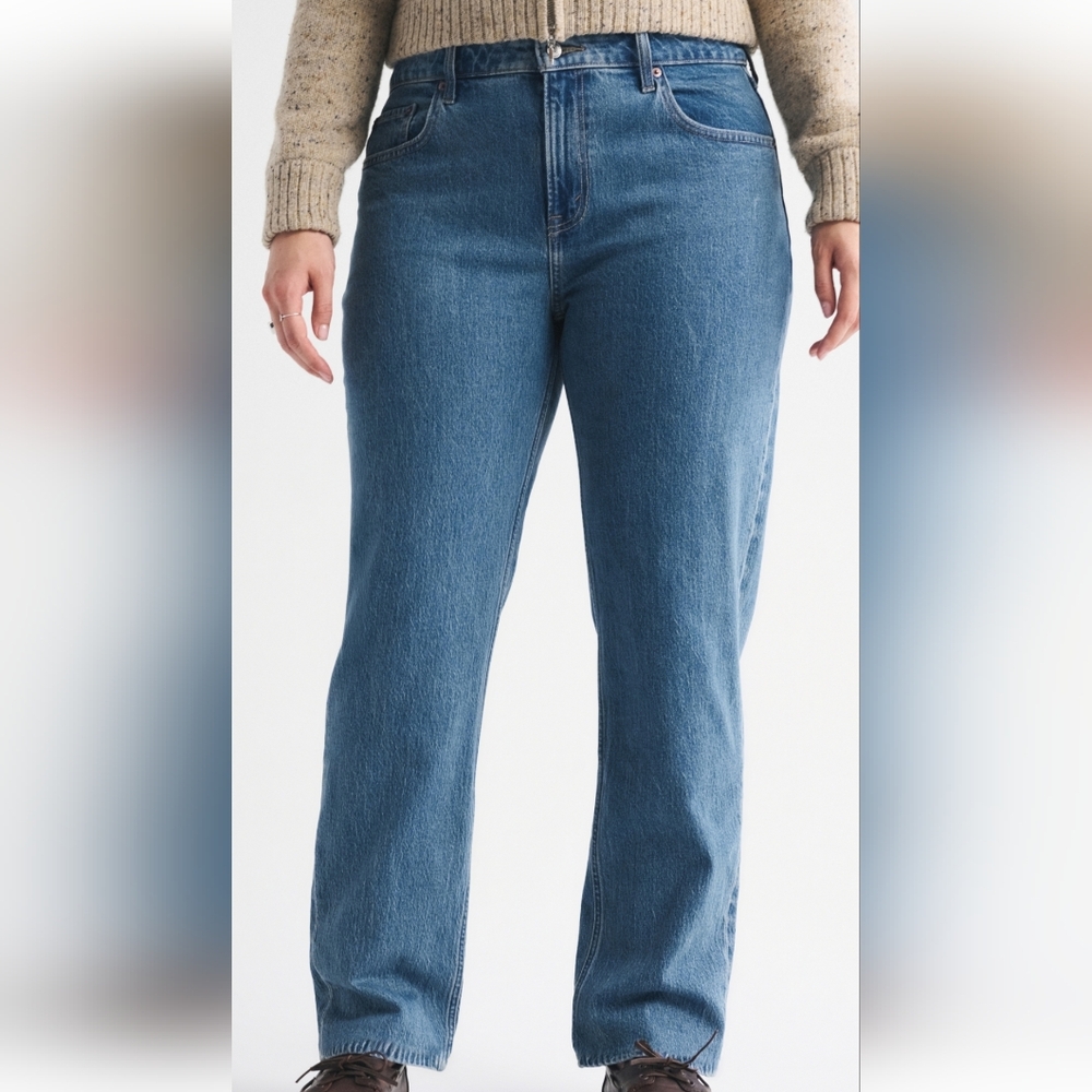 Abercrombie & Fitch Women's Straight Leg Blue Jeans